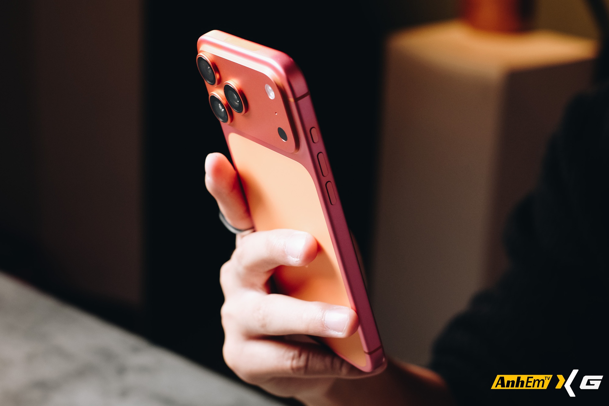 Tưởng chỉ là "đồn trên mạng", iPhone 17 Pro Max "đổi màu" từ Cam sang Hồng nay đã xuất hiện tại Việt Nam- Ảnh 8.