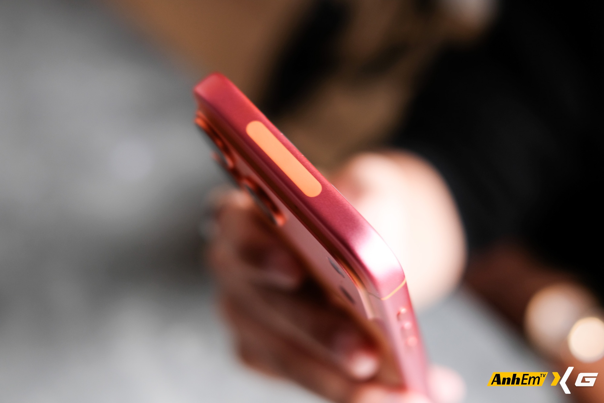 Tưởng chỉ là "đồn trên mạng", iPhone 17 Pro Max "đổi màu" từ Cam sang Hồng nay đã xuất hiện tại Việt Nam- Ảnh 5.