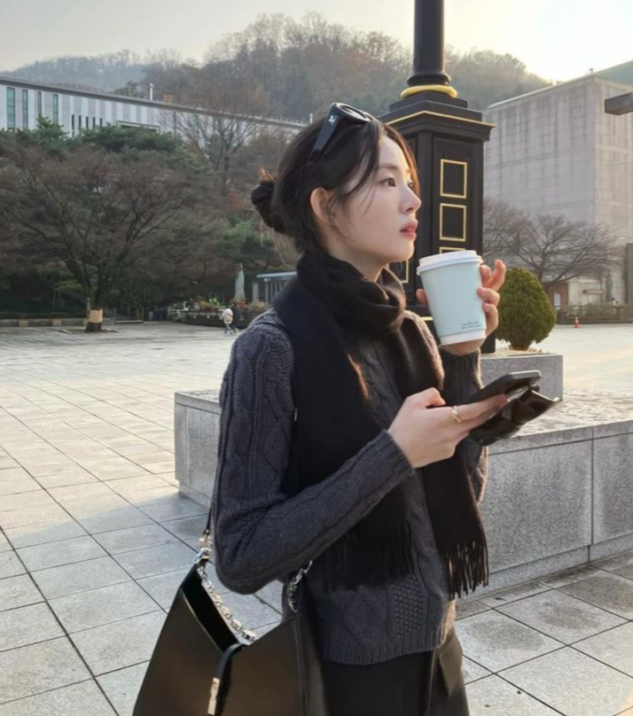 Lãng phí 10 năm cuộc, tôi mới thoát khỏi cái bẫy “nghèo tinh tế"- Ảnh 1.