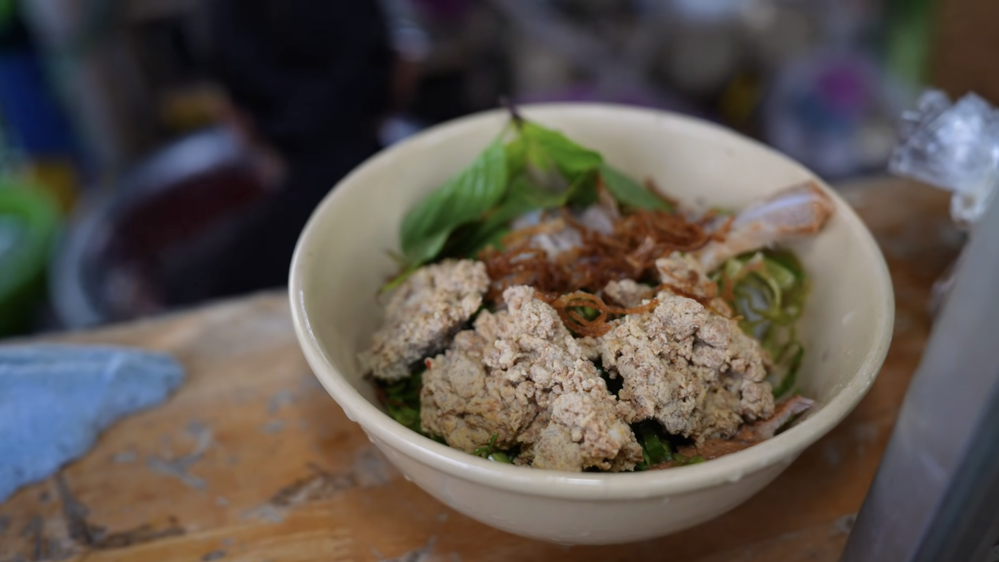 Mất ngủ đợi chờ quán bún có miếng cá sạch bong không còn giọt máu, giá 100k vẫn thấy xứng đáng- Ảnh 14.