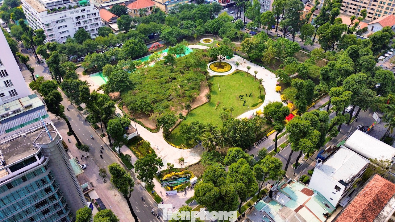 Tận thấy công viên đầu tiên được xây trên 'đất vàng' bỏ hoang ở TPHCM- Ảnh 1.