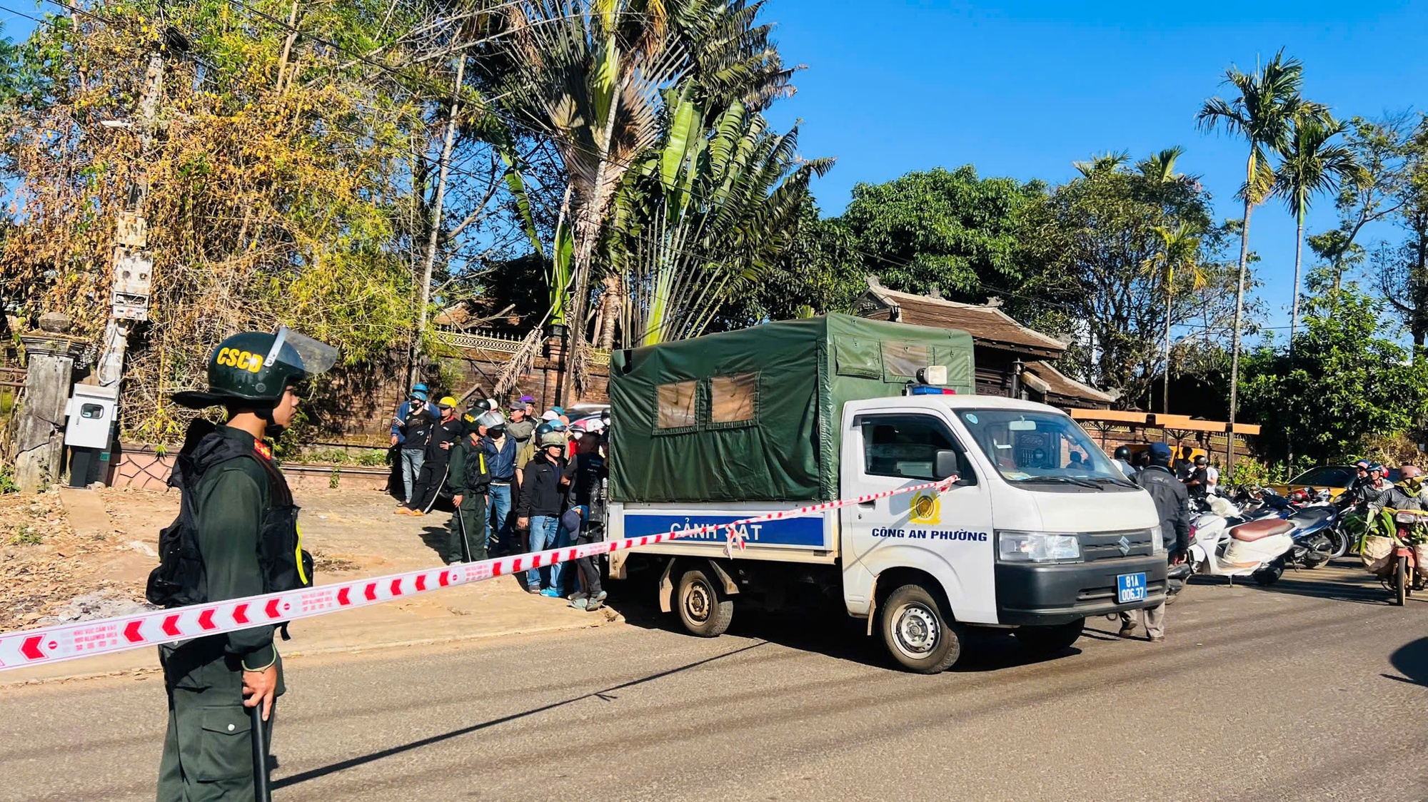 - Ảnh 1. - Ảnh 1.