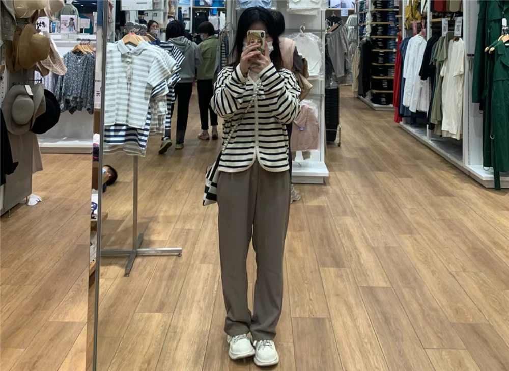 Tủ quần áo càng gọn, tiền càng dư: 10 mẹo sắp xếp giúp nhiều gia đình giảm mua sắm nhưng ít ai làm được điều cuối- Ảnh 9.