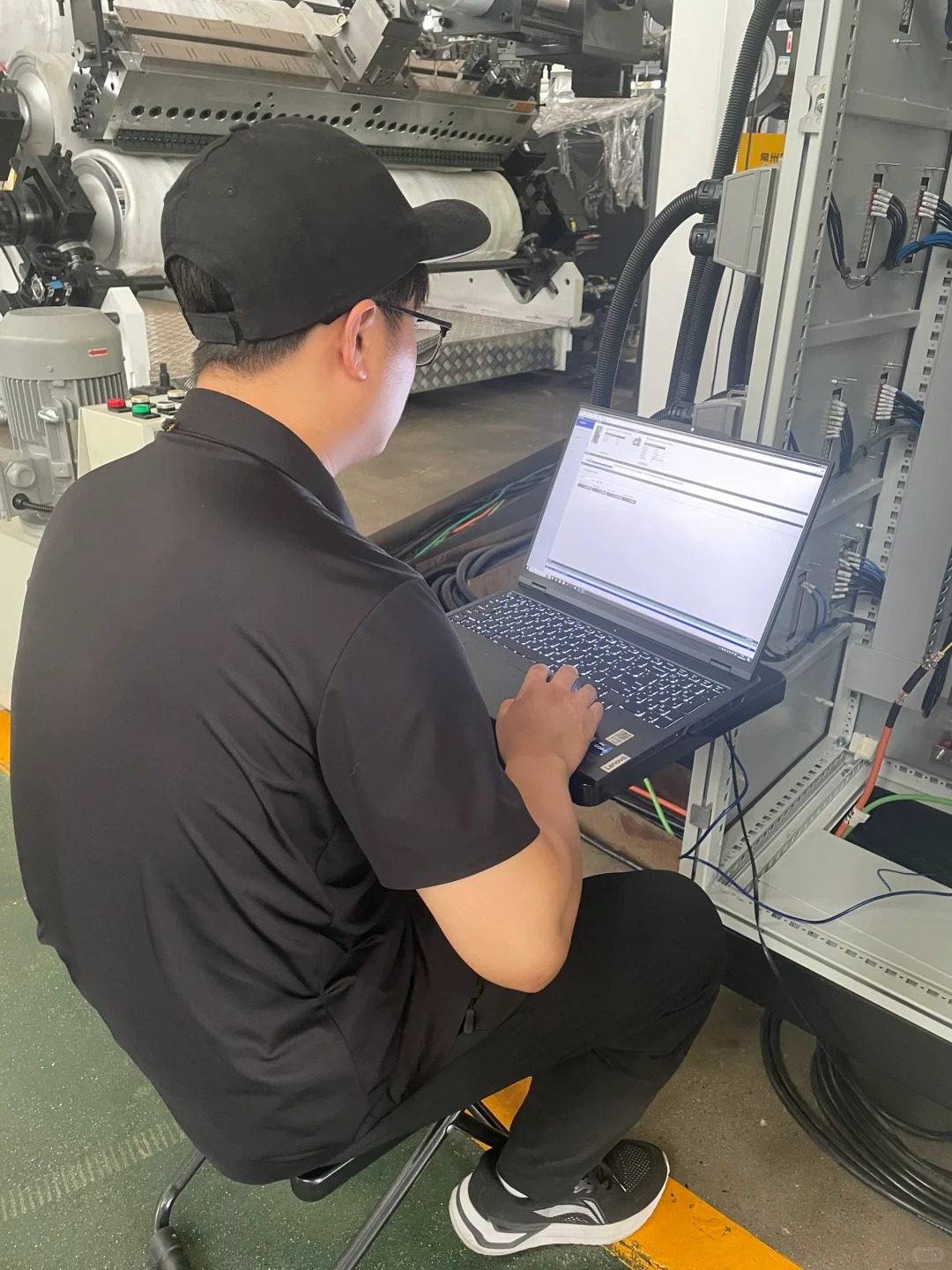 Lương 112 triệu gửi tiết kiệm, 7 năm sau đi rút 10 tỷ thì nhân viên ngân hàng nói: "1 đồng cũng không có"- Ảnh 1.