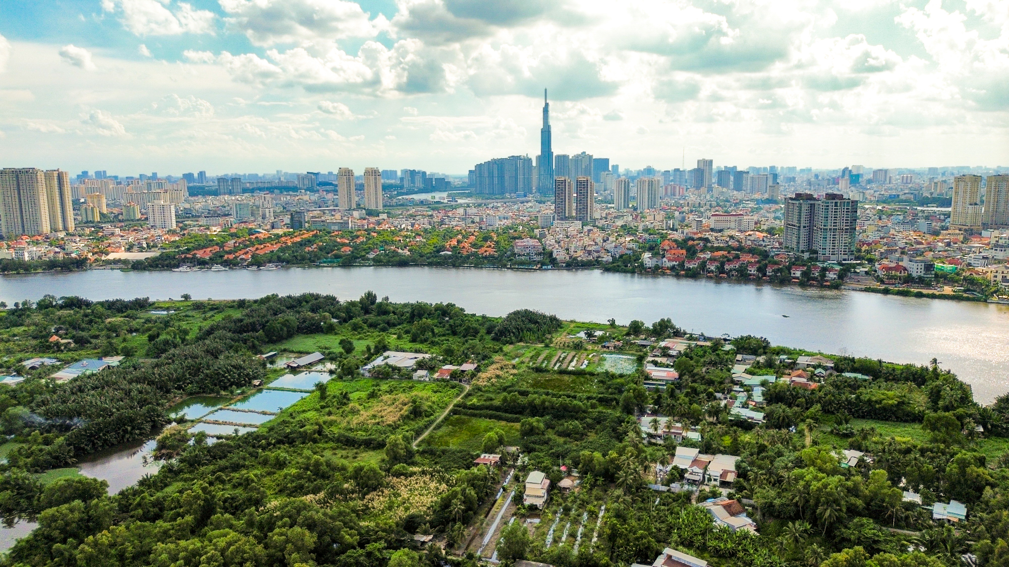 Những khu đô thị treo hơn 20 năm ở TP.HCM: Nơi lột xác khi về tay ông lớn, nơi vẫn là thôn quê - Ảnh 9.