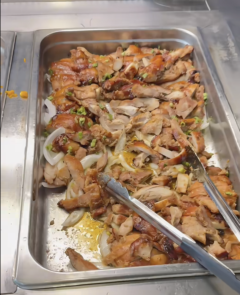 Sinh viên "quay lén" canteen Harvard, chỉ hơn 2 phút mà nhiều người đã bắt đầu đói bụng- Ảnh 3.