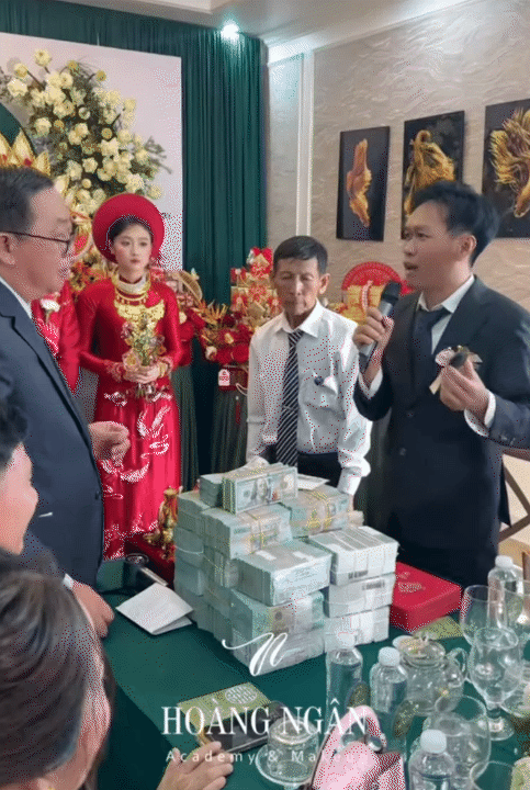 Cô dâu Tây Ninh lấy chồng Campuchia: Hoa cưới 300 triệu, bố chồng cho 1 tỷ tiền váy áo nhưng giá trị nhất là câu "chốt hạ"- Ảnh 7.