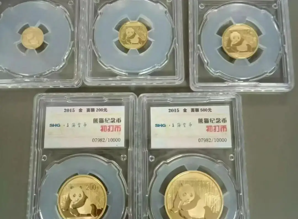 Cụ bà 70 tuổi thấy đồ đạc 'tự di chuyển' dù không mất đồ: Kiểm tra router thì phát hiện chi tiết đáng sợ- Ảnh 2.