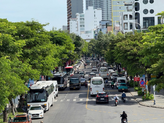 Ra giá thuê hơn 4.860 tỉ đồng/năm, người trúng lô đất ven sông Hàn xin rút hồ sơ- Ảnh 1. Ra giá thuê hơn 4.860 tỉ đồng/năm, người trúng lô đất ven sông Hàn xin rút hồ sơ- Ảnh 1.