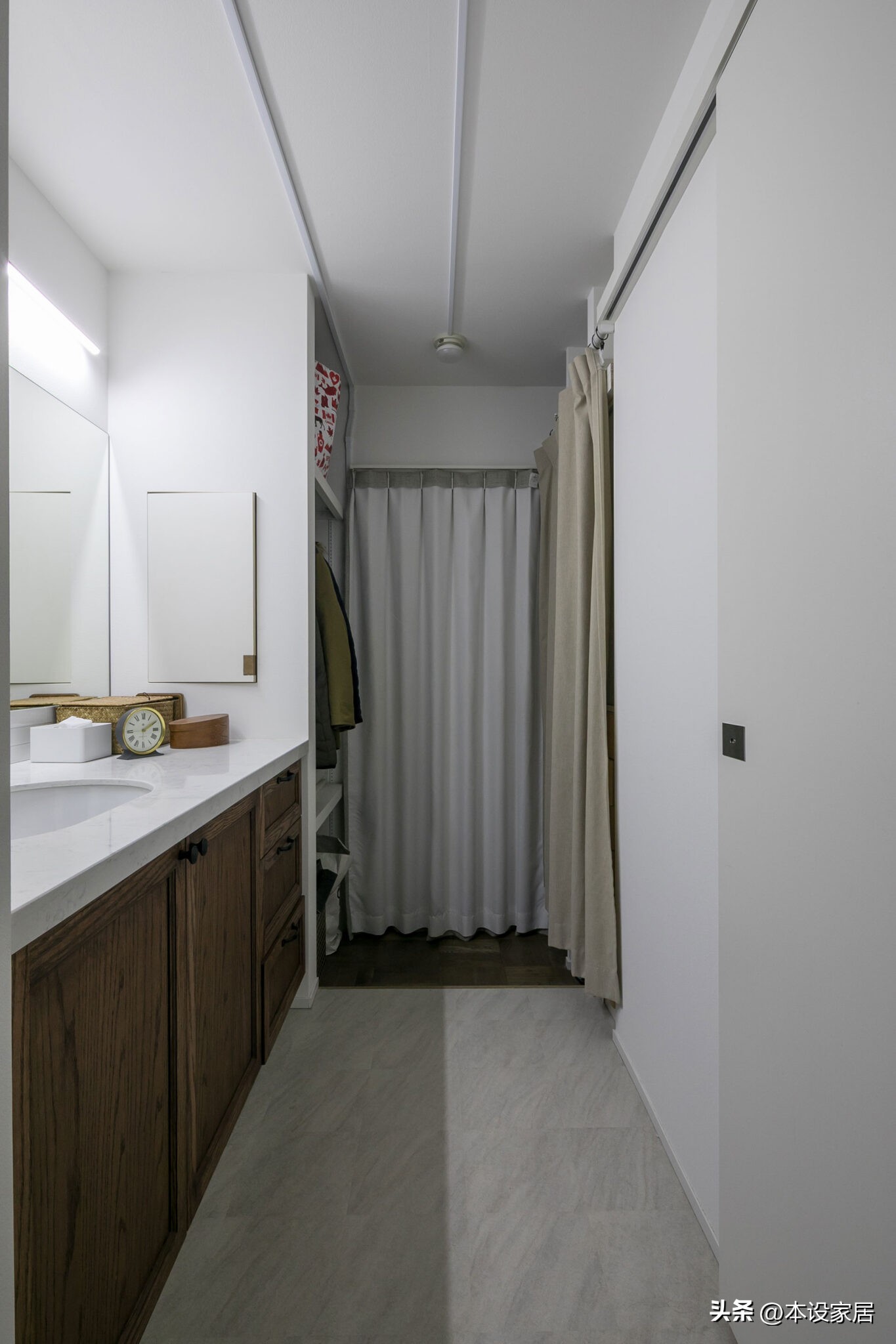 Ly hôn ở tuổi 38, sống một mình suốt 10 năm: Người phụ nữ 48 tuổi chọn độc thân để kiểm soát tiền bạc và sống nhẹ nhõm- Ảnh 16.