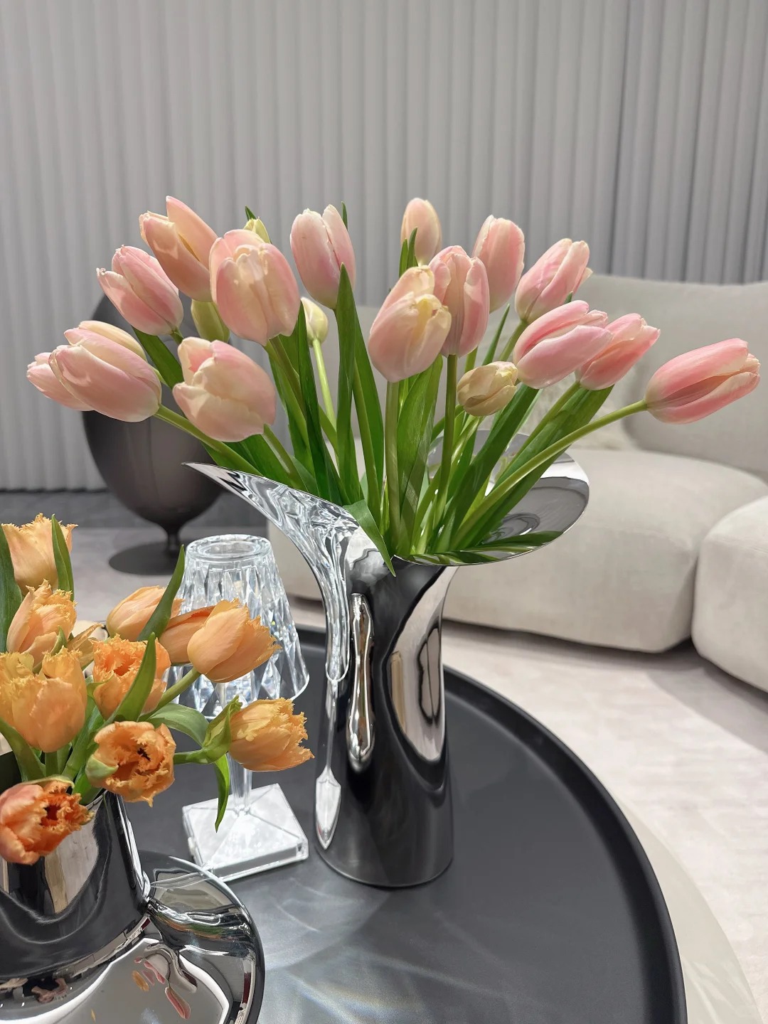 Đừng chỉ cắm lay ơn hay thược dược, Tết này thử ngay loài hoa "đổi màu" diệu kỳ: Ban đầu trắng muốt, càng ngắm càng ra tiền!- Ảnh 21.