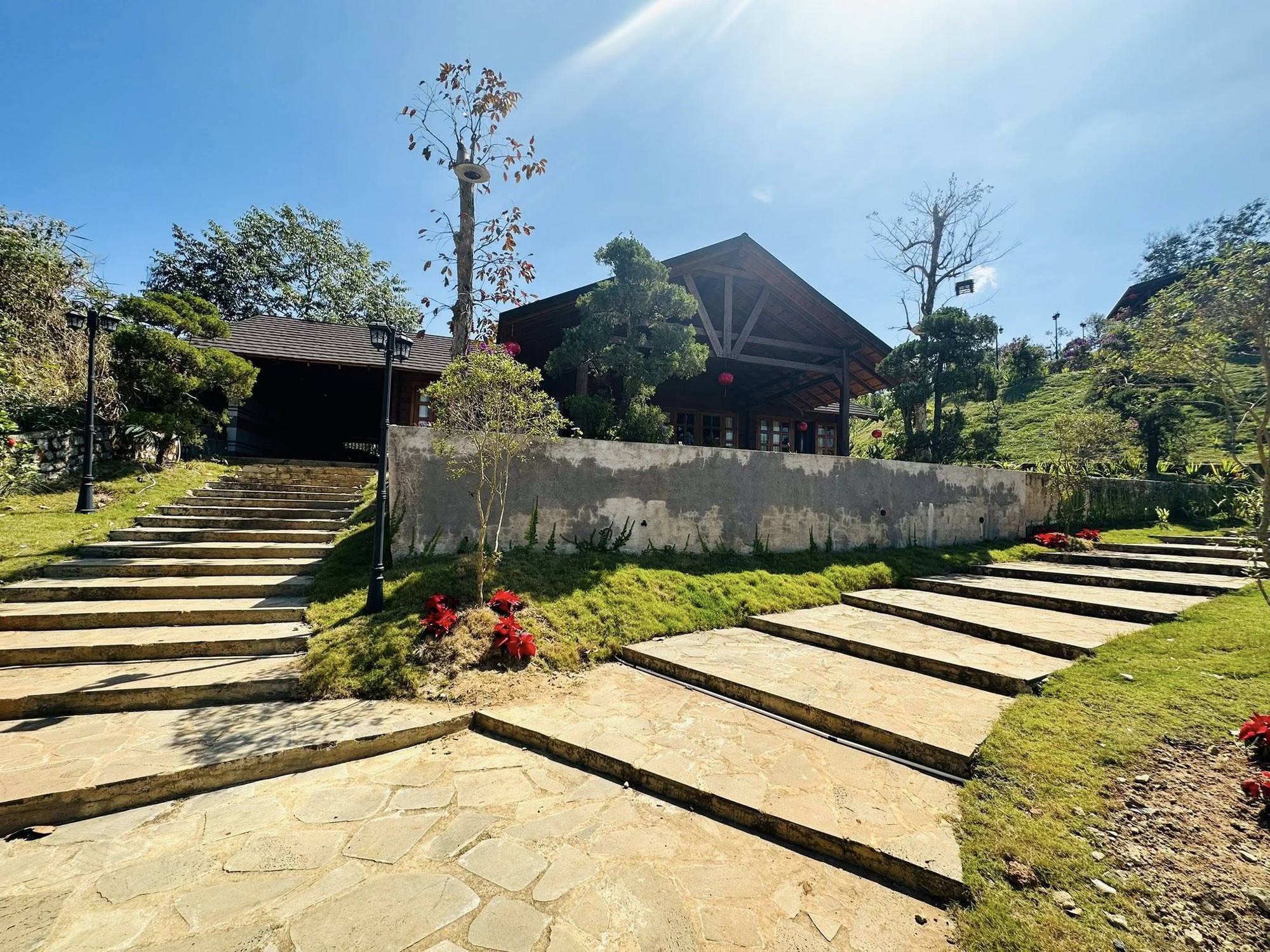 Cận cảnh biệt phủ 10.000m2, đẹp như resort ở Lâm Đồng của nam nghệ sĩ đình đám- Ảnh 7.