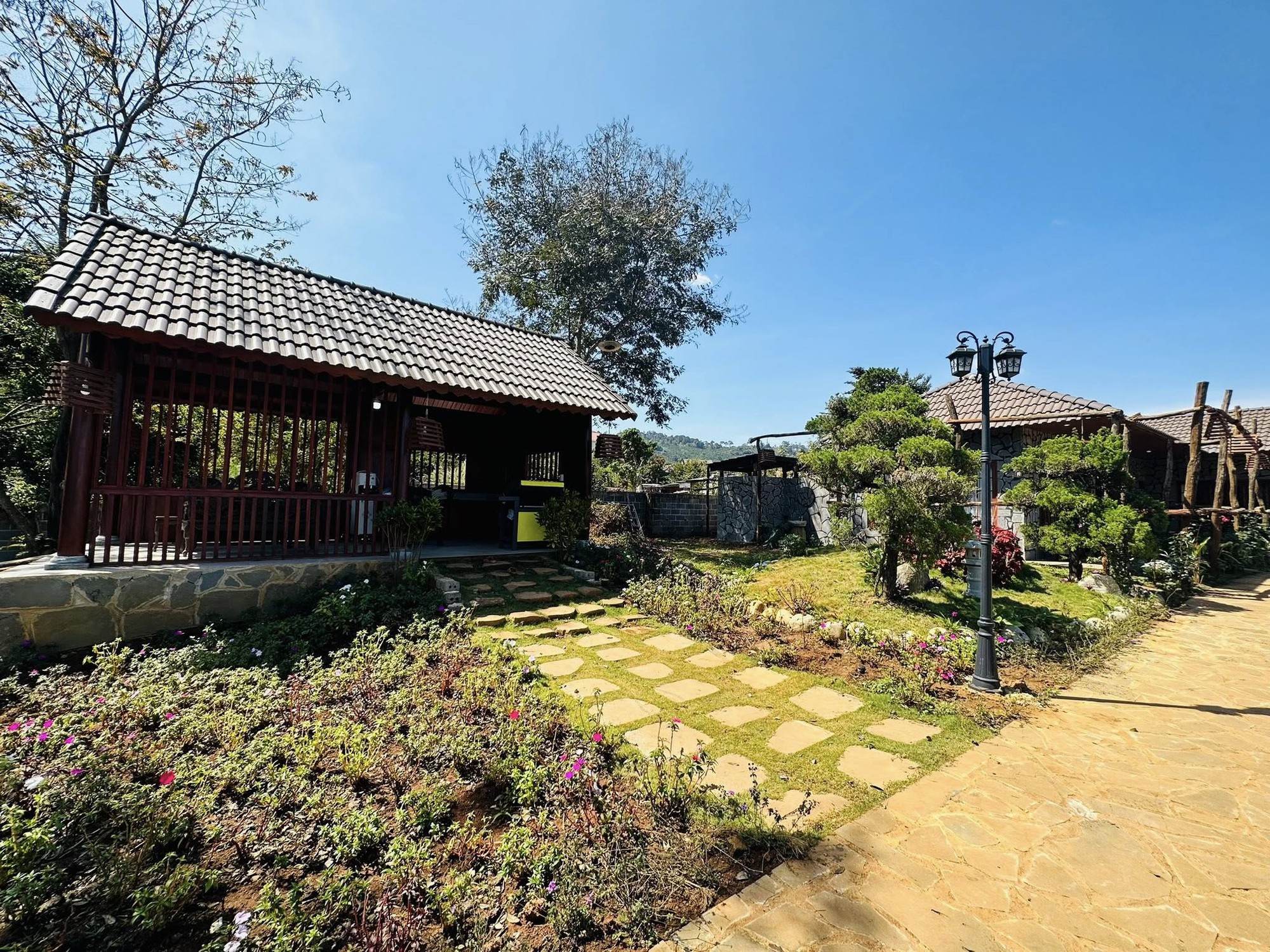 Cận cảnh biệt phủ 10.000m2, đẹp như resort ở Lâm Đồng của nam nghệ sĩ đình đám- Ảnh 12.