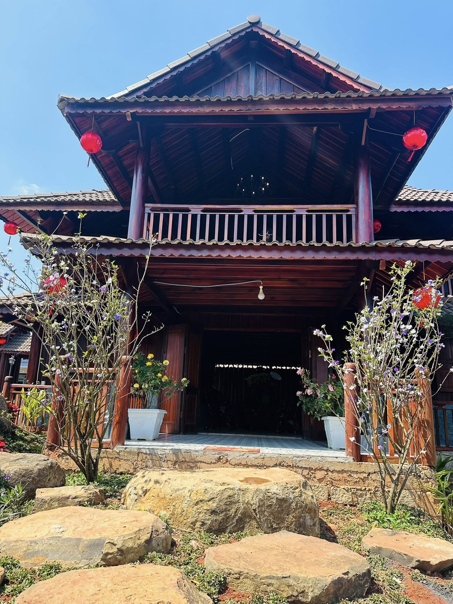 Cận cảnh biệt phủ 10.000m2, đẹp như resort ở Lâm Đồng của nam nghệ sĩ đình đám- Ảnh 4.