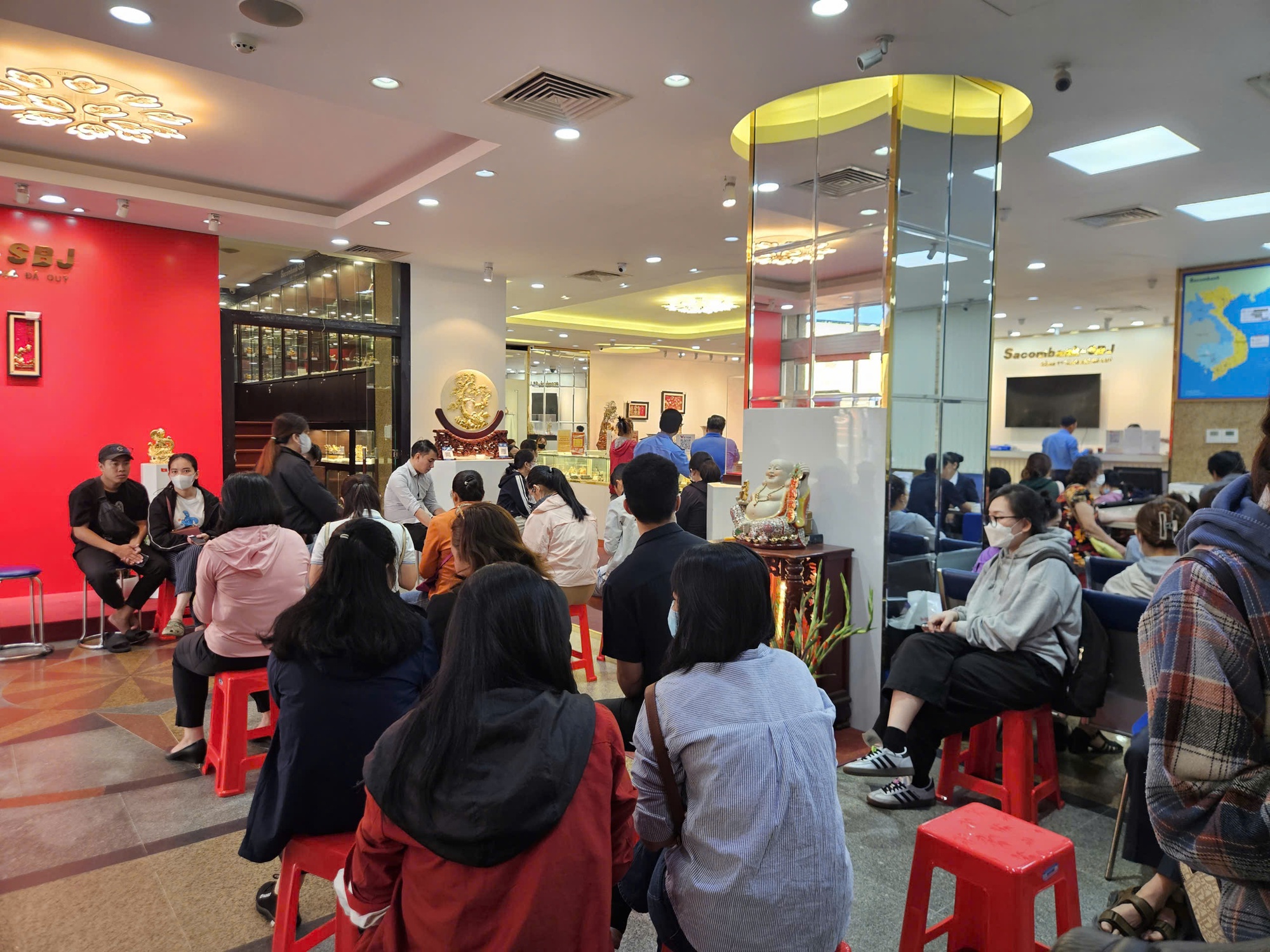 Giá bạc hôm nay 28 - 1: Đỉnh mới vượt 4 , 5 triệu đồng / lượng tại việt nam - Ảnh 2. Giá bạc hôm nay 28 - 1: Đỉnh mới vượt 4 , 5 triệu đồng / lượng tại việt nam - Ảnh 2.