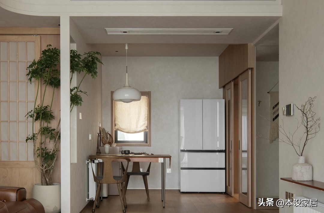 Cặp vợ chồng 70 tuổi sở hữu căn hộ gây sốt mạng xã hội: Chỉ riêng phòng khách đã được sao chép hàng loạt vì quá tinh tế- Ảnh 5.