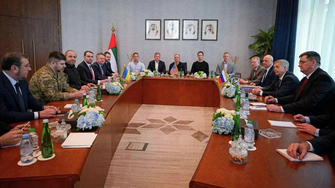 Abu Dhabi thành 'điểm hẹn lịch sử': Mỹ – Nga – Ukraine đàm phán trực tiếp, xung đột sắp rẽ hướng?- Ảnh 2.
