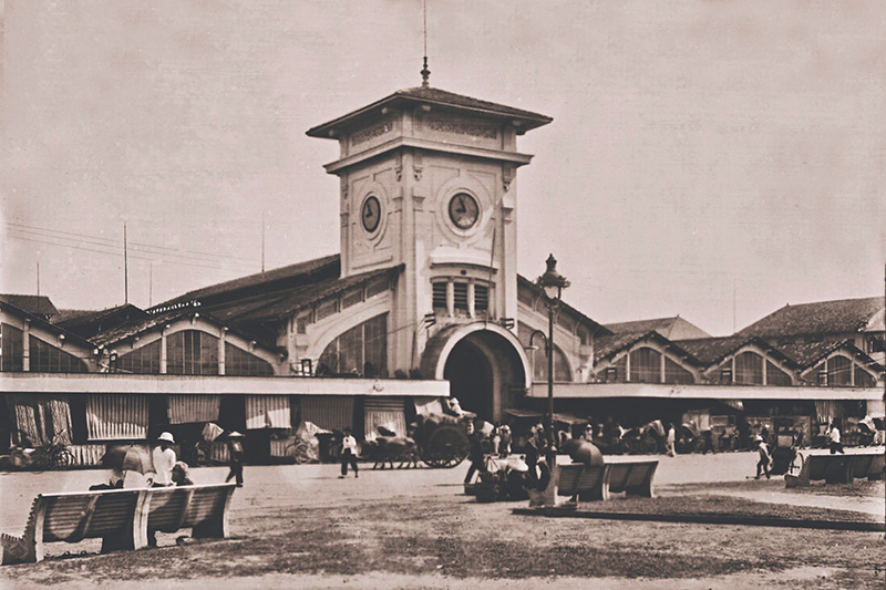 Cảnh tượng ngay lúc này tại khu chợ hơn 100 tuổi giữa TP.HCM: Nhiều người không tin vào mắt mình - Ảnh 2.