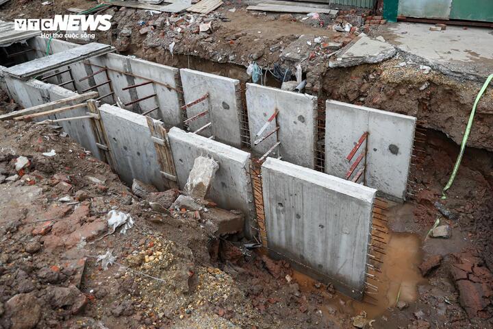 Hà Nội gấp rút giải phóng mặt bằng, đẩy nhanh thi công tuyến đường Tam Trinh- Ảnh 20.