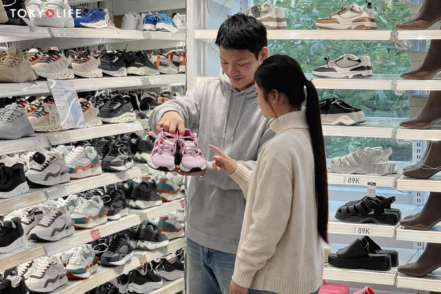 TokyoLife Phá kho đón Tết: Sản phẩm thiết yếu hút khách - Ảnh 2.