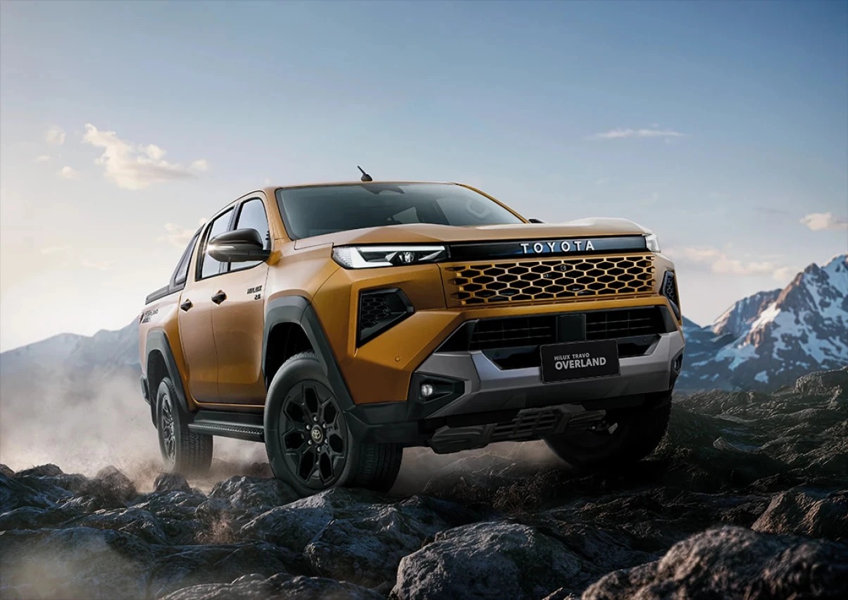 Toyota Hilux 2026 chính thức công bố giá bán từ 632 triệu đến 903 triệu đồng - có đủ sức để lật đổ 'ngôi vương' của Ford Ranger - Ảnh 4.