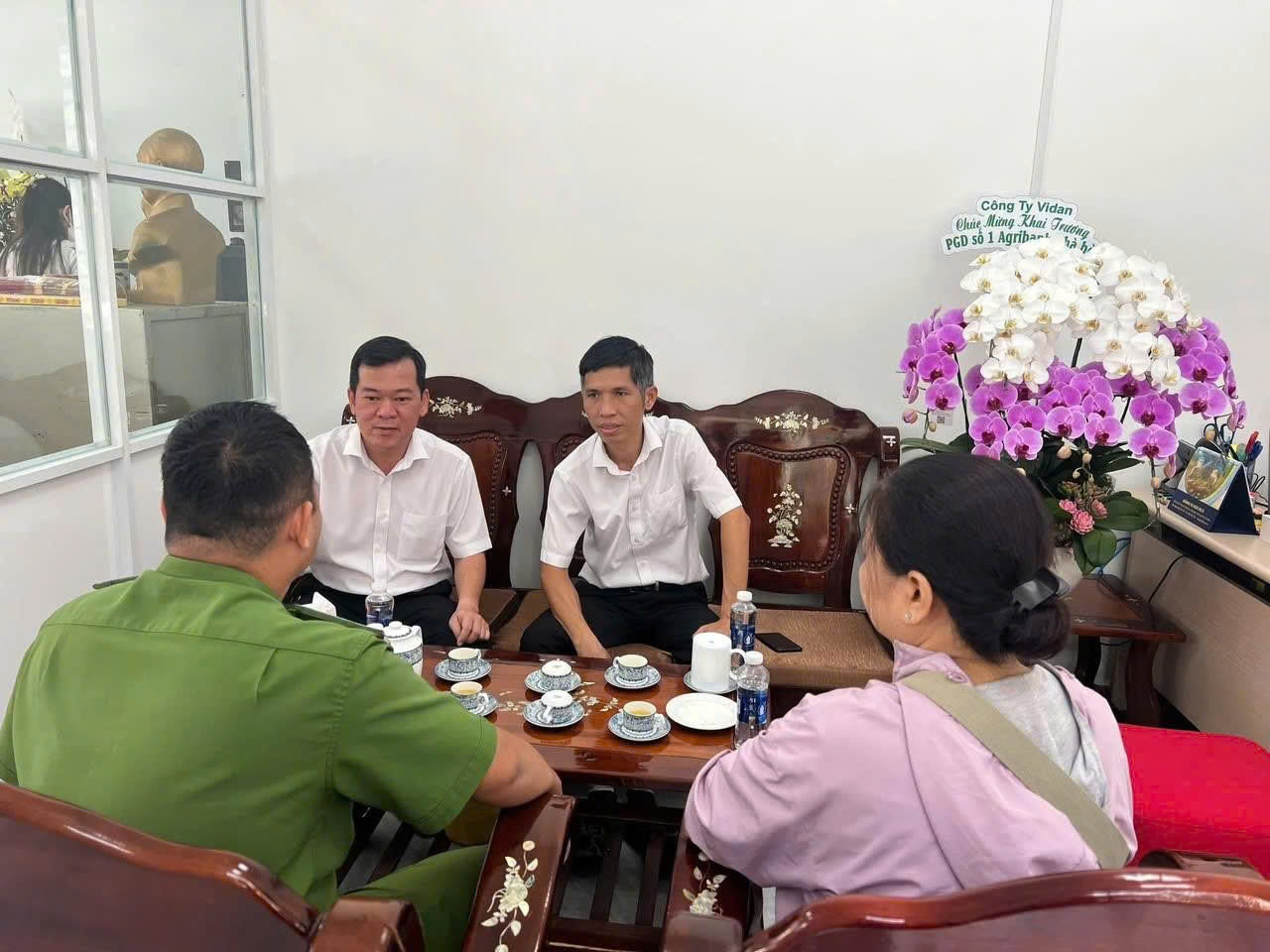 Công an kịp ngăn chặn để người dân không phải mất 199 triệu đồng- Ảnh 1.