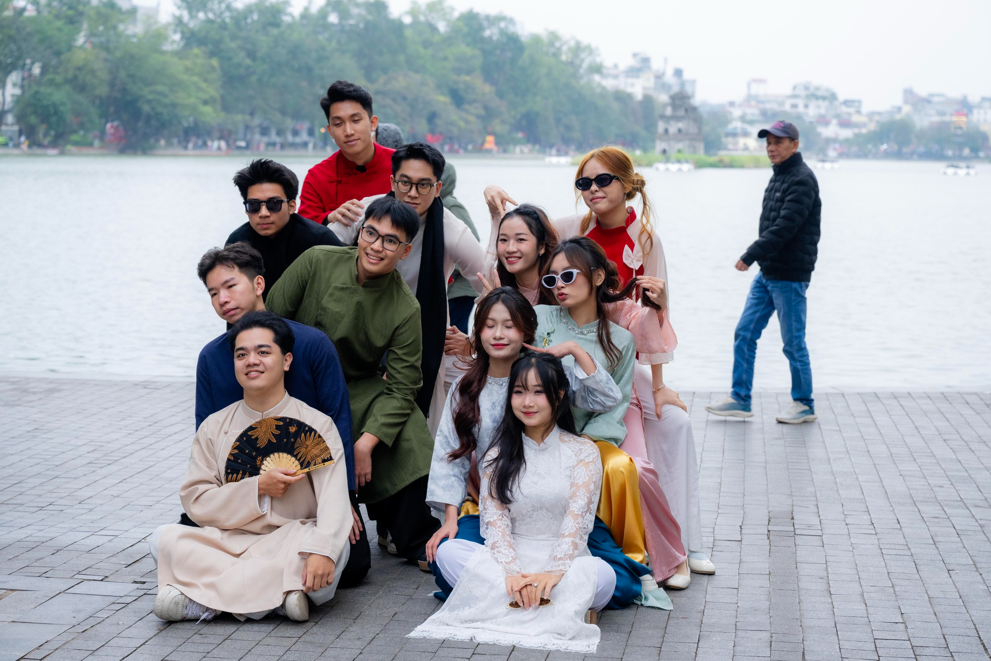 Tết Nguyên đán: Tận hưởng đi, vì ngay cả sự "phiền phức" cũng có cái hay của nó!- Ảnh 2. Tết Nguyên đán: Tận hưởng đi, vì ngay cả sự "phiền phức" cũng có cái hay của nó!- Ảnh 2.