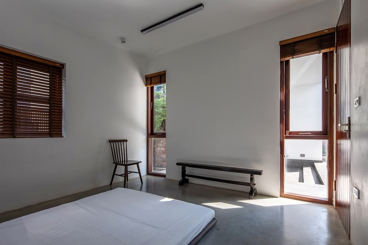 Ngôi nhà với chiếc cổng đặc biệt ở làng Ngọc Hồi- Ảnh 9.