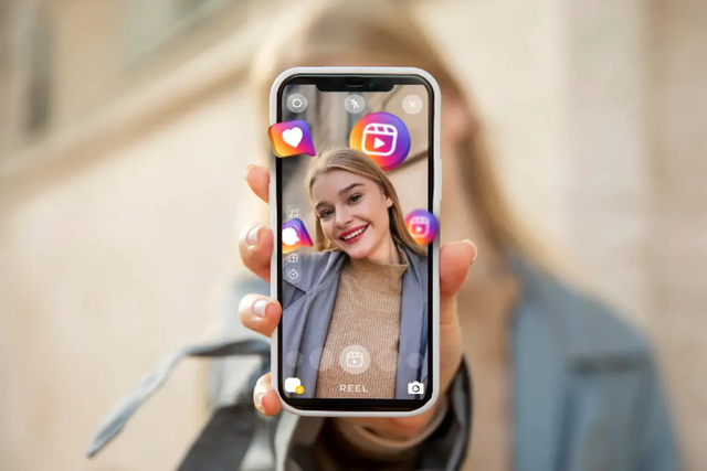 Sếp Instagram thừa nhận AI tràn ngập mạng xã hội: Đã đến lúc “đánh dấu ảnh thật” thay vì truy lùng ảnh tạo bởi AI- Ảnh 2.