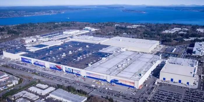 Bí mật bên trong tòa nhà lớn nhất thế giới: Là nơi sinh ra các "siêu phẩm", có hệ thời tiết riêng biệt- Ảnh 1.