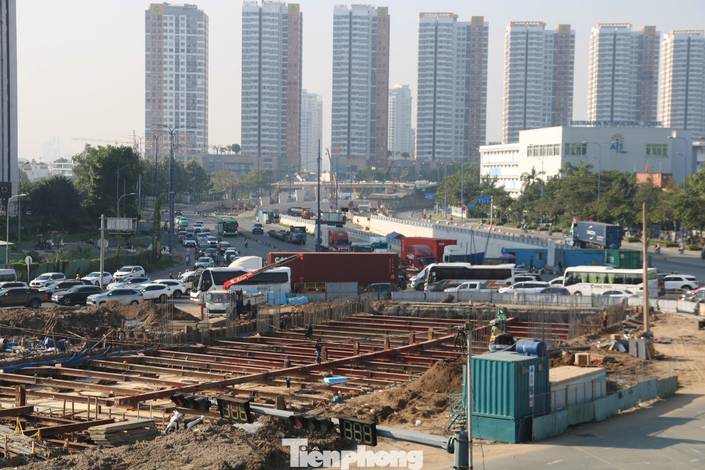 Thi công xuyên Tết tại các dự án trọng điểm TPHCM- Ảnh 5.