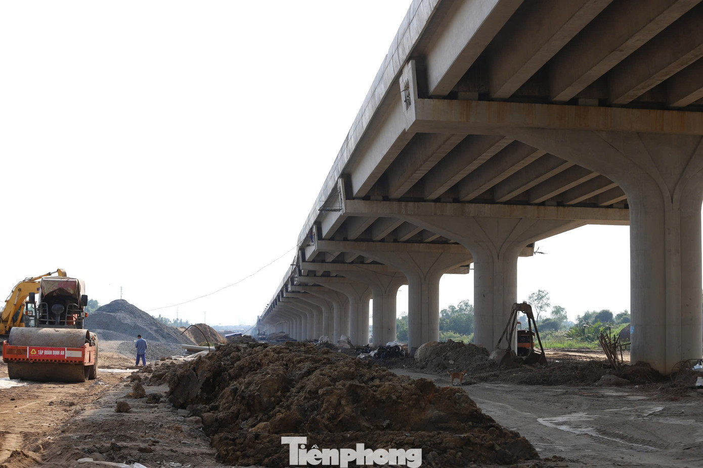 Thi công xuyên Tết tại các dự án trọng điểm TPHCM- Ảnh 1.