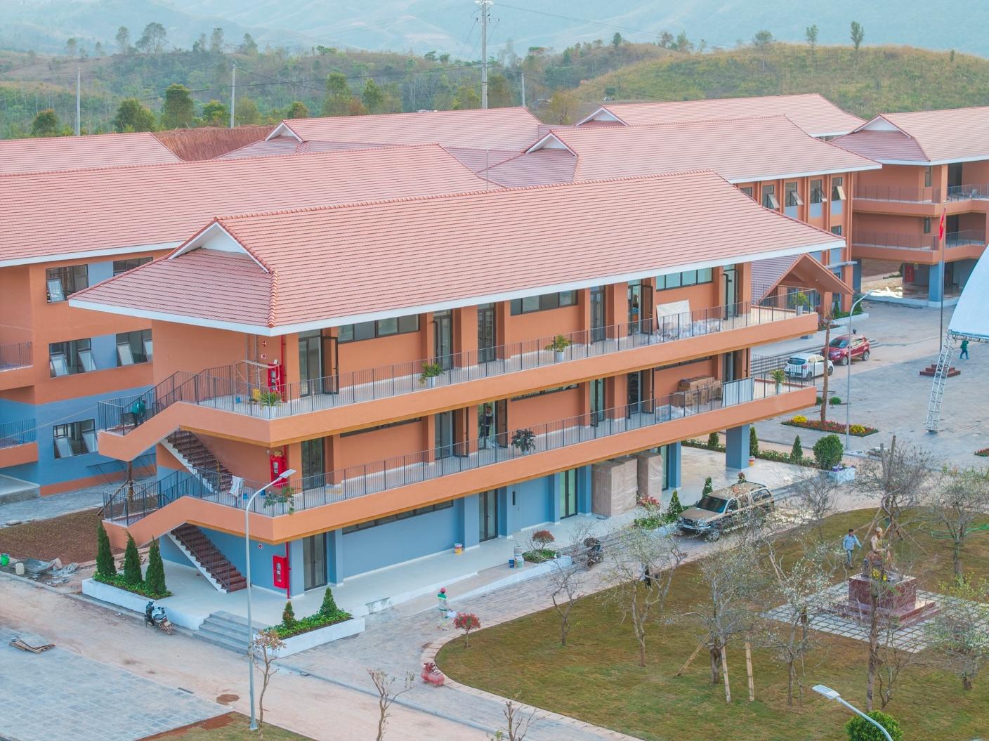 Cận cảnh trường phổ thông hiện đại nhất biên giới phía Bắc: Rộng 6,88 ha, vốn đầu tư 230 tỷ đồng- Ảnh 5.