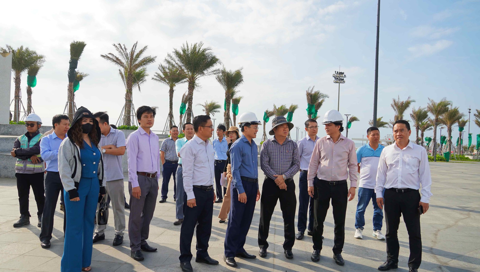 Công viên Thùy Vân 1 . 000 Tỉ đồng chưa có đơn vị vận hành - Ảnh 1. Công viên Thùy Vân 1 . 000 Tỉ đồng chưa có đơn vị vận hành - Ảnh 1.