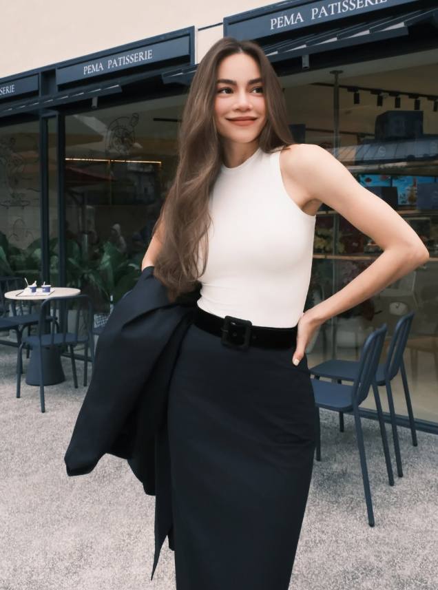 Hồ Ngọc Hà tiết lộ thực đơn xuống 2kg trong 3 tuần, "độ" dáng đón Tết: Da căng mọng, dáng vẫn xinh nhờ 1 loại thịt và 1 nước- Ảnh 1.