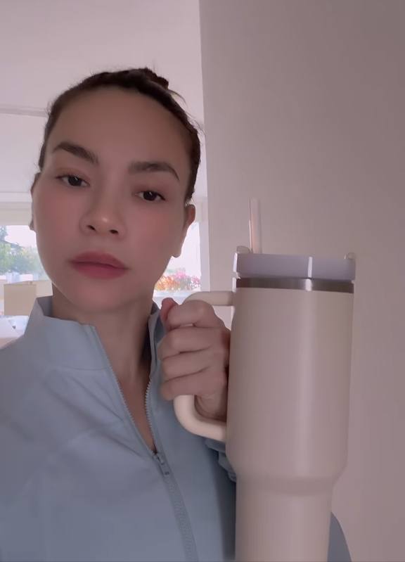 Hồ Ngọc Hà tiết lộ thực đơn xuống 2kg trong 3 tuần, "độ" dáng đón Tết: Da căng mọng, dáng vẫn xinh nhờ 1 loại thịt và 1 nước- Ảnh 5.