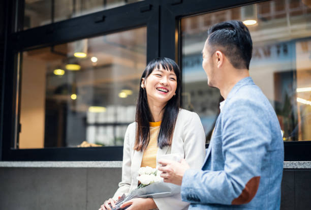 Sống đủ lâu mới hiểu: 3 điều giữ kín mới là khôn ngoan, càng nói ra càng rước họa- Ảnh 1.