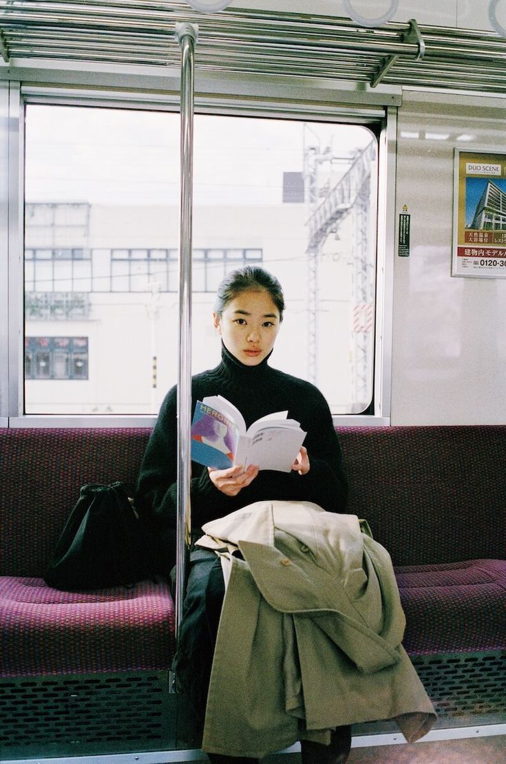 35 tuổi, sống trong căn phòng 28m²: Tôi thoát khỏi cảm giác "thất bại" nhờ một quyết định tưởng rất nhỏ - bắt đầu tiết kiệm tiền- Ảnh 3.