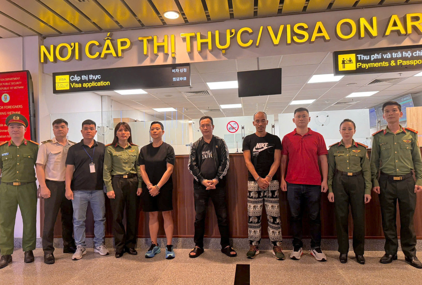 Vụ thuê giang hồ ‘dằn mặt’ cổ đông ở Đà Nẵng: Bắt 3 đối tượng lẩn trốn tại Thái Lan- Ảnh 2.