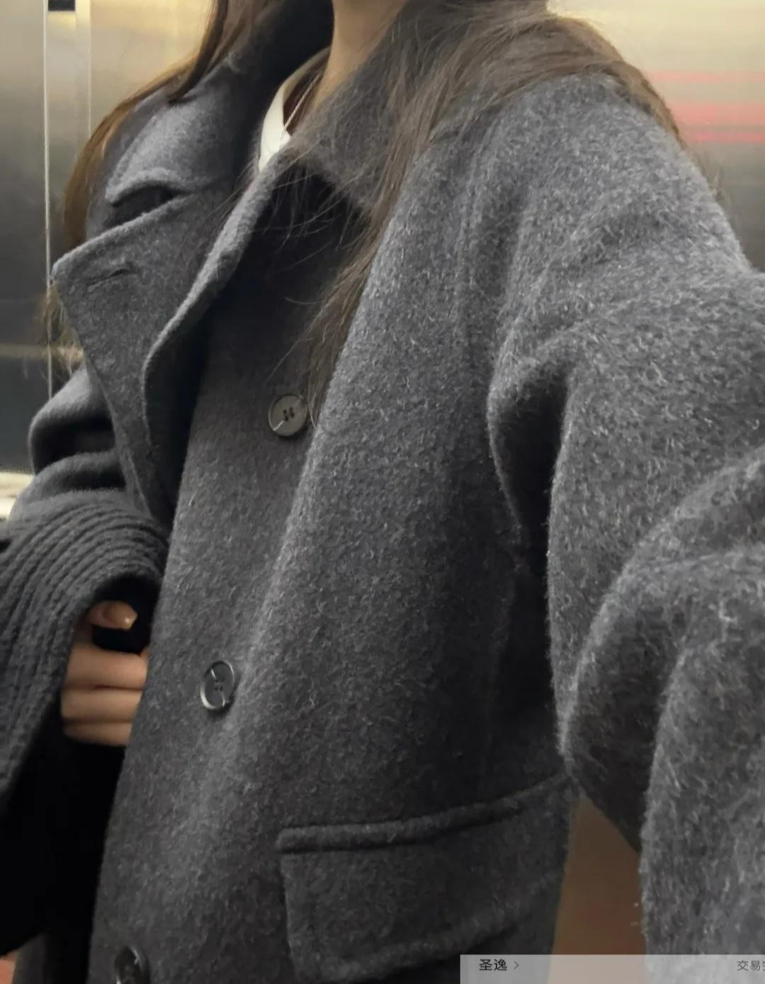 Dọn nửa tủ quần áo mới ngộ ra: 8 kiểu đồ “nhìn thì mê” nhưng mặc cực khó - mua về chỉ tổ phí tiền- Ảnh 9. Dọn nửa tủ quần áo mới ngộ ra: 8 kiểu đồ “nhìn thì mê” nhưng mặc cực khó - mua về chỉ tổ phí tiền- Ảnh 9.