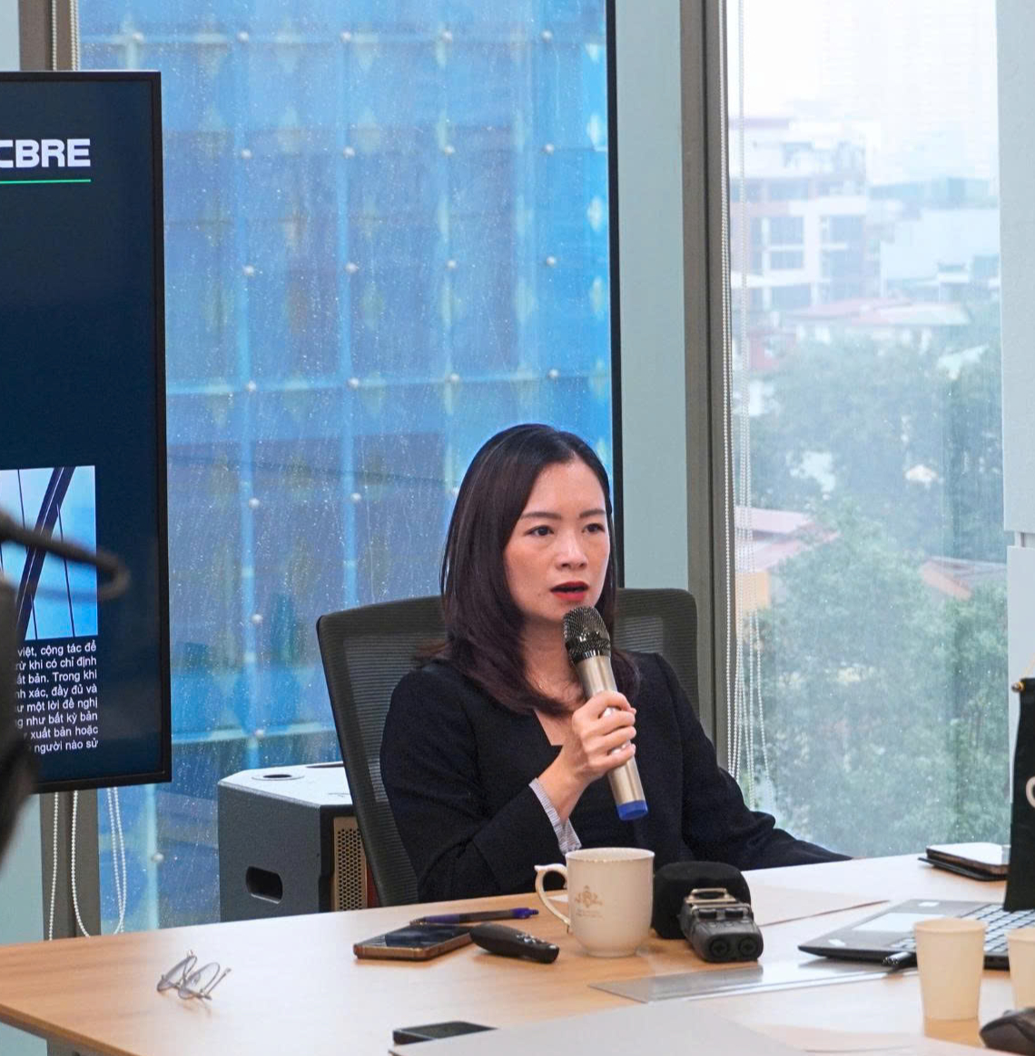 Chủ nhà chốt lời đúng đỉnh: Ôm 23 tỷ bán chung cư gửi ngân hàng thu lãi 115 triệu mỗi tháng, rồi ở nhà thuê chờ BĐS giảm giá mới mua - Ảnh 5.