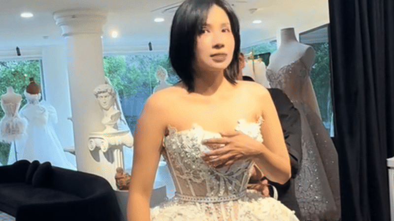 Xôn xao clip Khả Như đi thử váy cưới, chuẩn bị kết hôn với Huỳnh Phương?- Ảnh 1. Xôn xao clip Khả Như đi thử váy cưới, chuẩn bị kết hôn với Huỳnh Phương?- Ảnh 1.