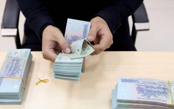 Chủ nhà chốt lời đúng đỉnh: Ôm 23 tỷ bán chung cư gửi ngân hàng thu lãi 115 triệu mỗi tháng, rồi ở nhà thuê chờ BĐS giảm giá mới mua - Ảnh 2.