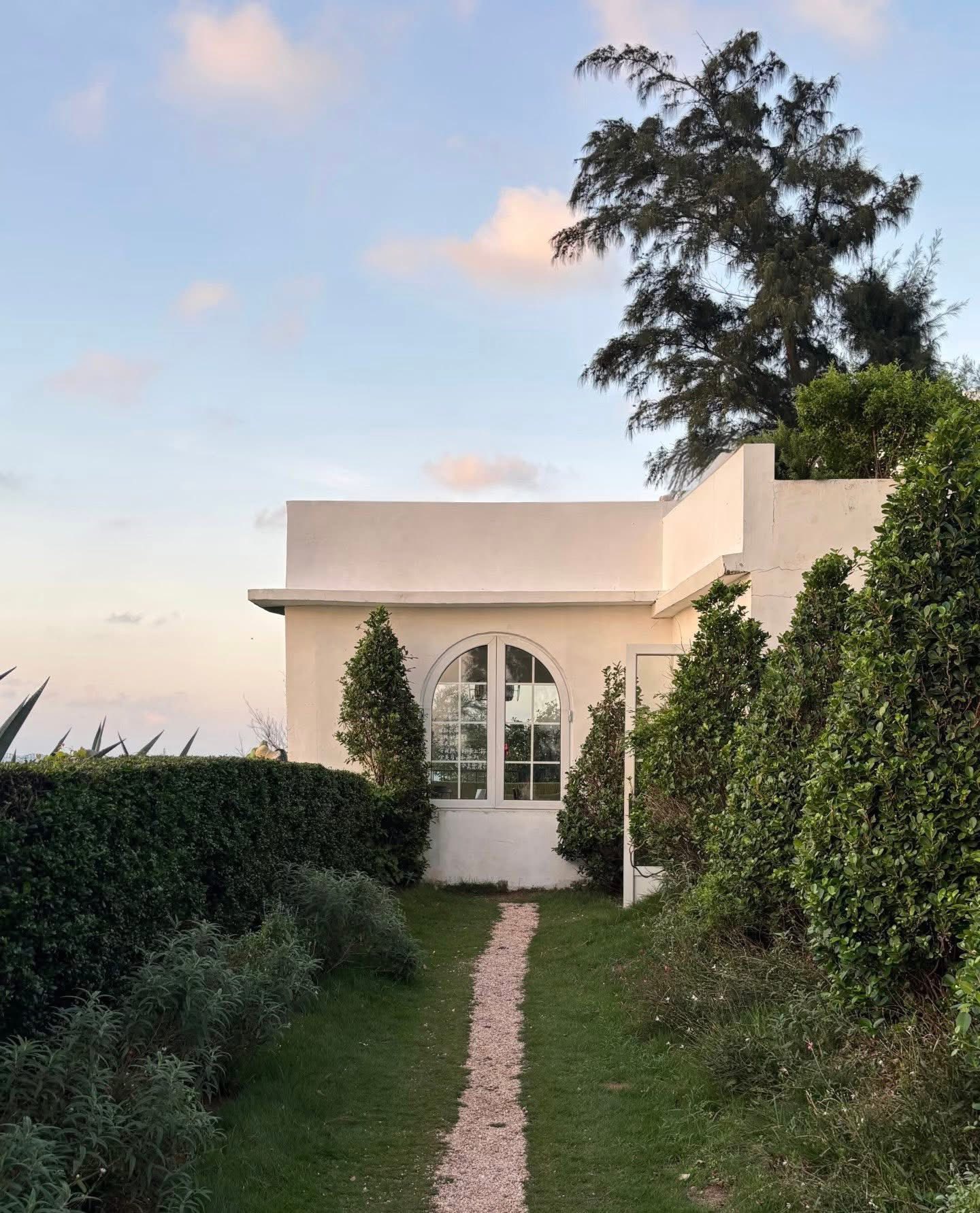 Sự thật về hòn đảo cảnh như phim, được quảng cáo "chỉ cần qua cửa khẩu Móng Cái": Nhiều người đã nhầm - Ảnh 3.