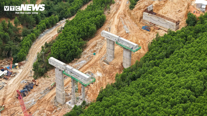 Trên công trường đường hầm dài nhất cao tốc Khánh Hòa – Buôn Ma Thuột- Ảnh 9.