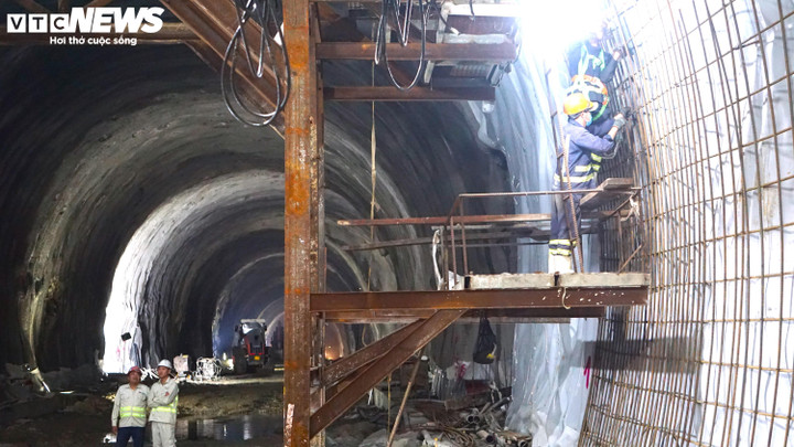Trên công trường đường hầm dài nhất cao tốc Khánh Hòa – Buôn Ma Thuột- Ảnh 5.
