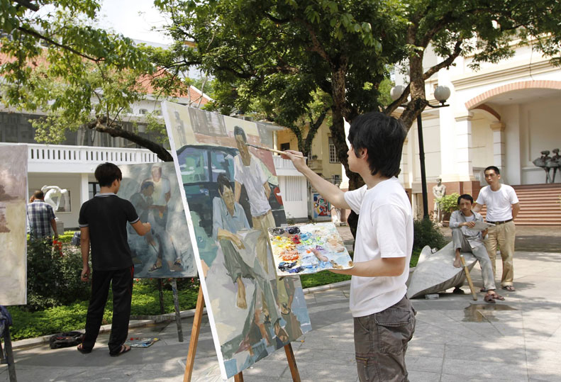 Ngôi trường "kiêu" nhất Hà Nội: Nằm ở khu vực trung tâm của thủ đô, sinh viên ai cũng ngầu đét!- Ảnh 5.