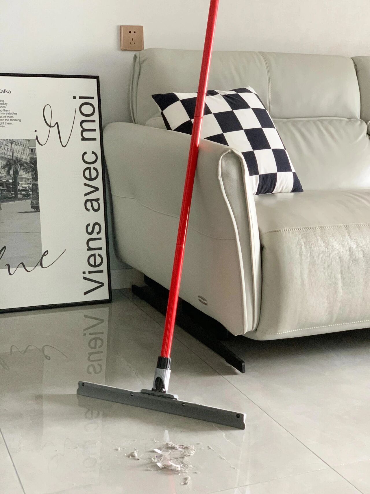 Chuyển vào nhà mới tôi mới sáng mắt ra: 5 thiết bị tưởng “xa xỉ” nhưng hóa ra đáng mua từ… đời nào - bỏ qua là tự làm khổ chính mình!- Ảnh 2.