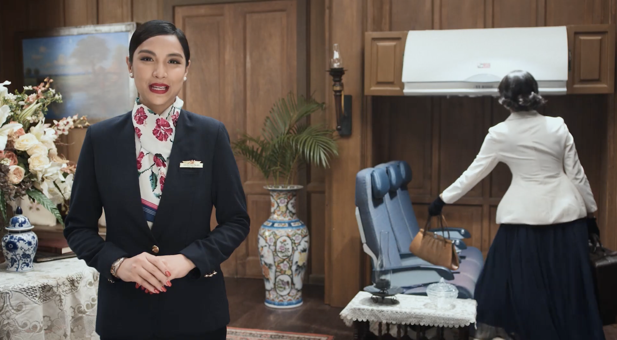 1 hãng hàng không làm hẳn phim tình cảm kịch tính để hướng dẫn an toàn bay, nội dung "quá đỉnh" - Ảnh 3. 1 hãng hàng không làm hẳn phim tình cảm kịch tính để hướng dẫn an toàn bay, nội dung "quá đỉnh" - Ảnh 3.