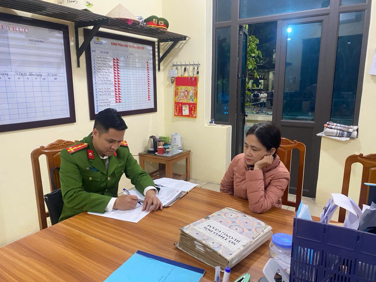 Lệnh bắt bị can để tạm giam đối với Lê Thị Tuyết Thanh - Ảnh 1.